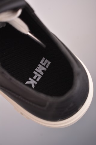 SMFK Garden Vintage Skate Low 'Red' view 9