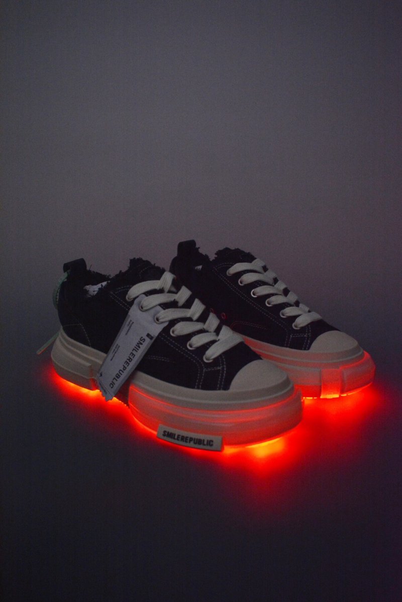 Smile Republic Galaxy 'Silver'