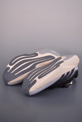 Adidas Supernovq Rise 3 view 3