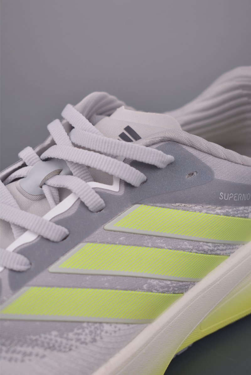 Adidas Supernovq Rise 3 view