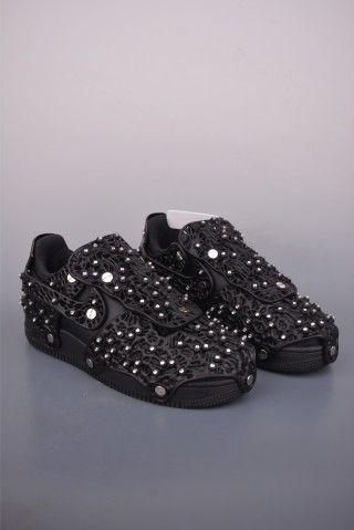 Swarovski x Nike Air Force 1 LXX 'Crystal' view 1