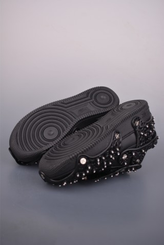 Swarovski x Nike Air Force 1 LXX 'Crystal' view 3