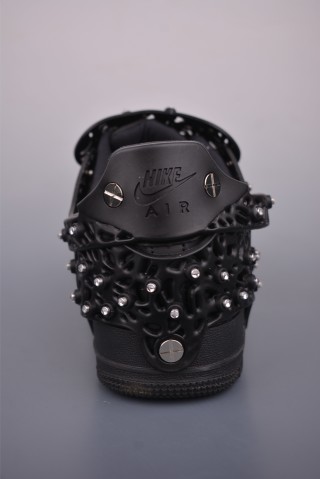 Swarovski x Nike Air Force 1 LXX 'Crystal' view 4