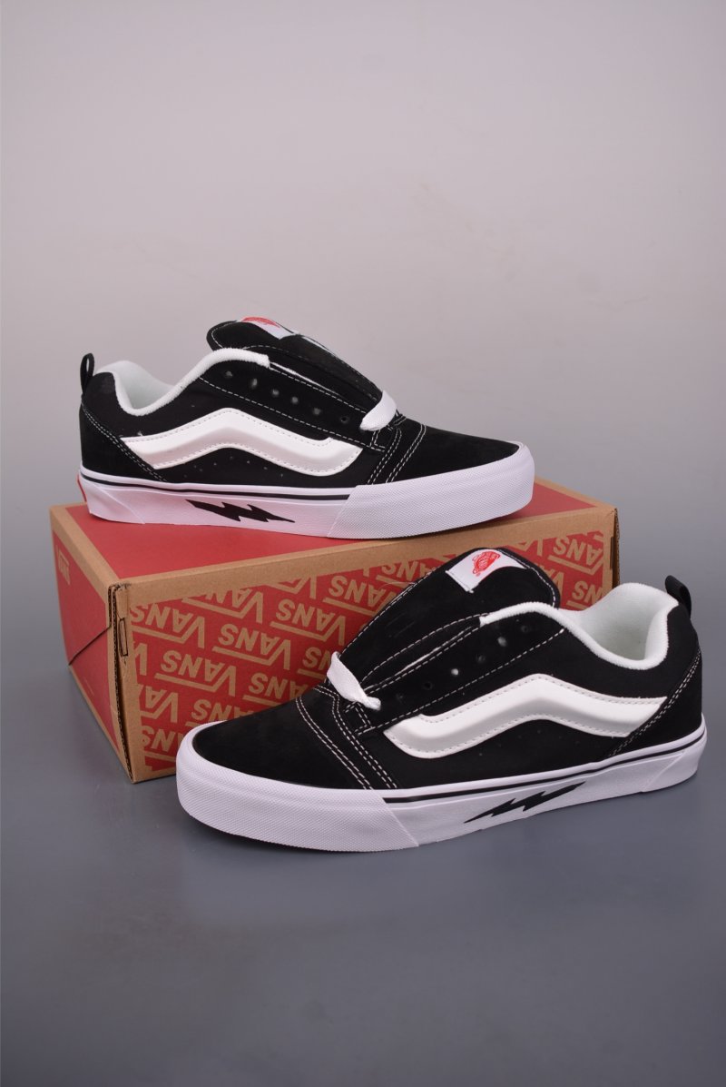 Vans Knu Skool 'Black / White' view
