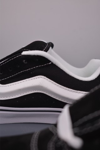 Vans Knu Skool 'Black / White' view 8