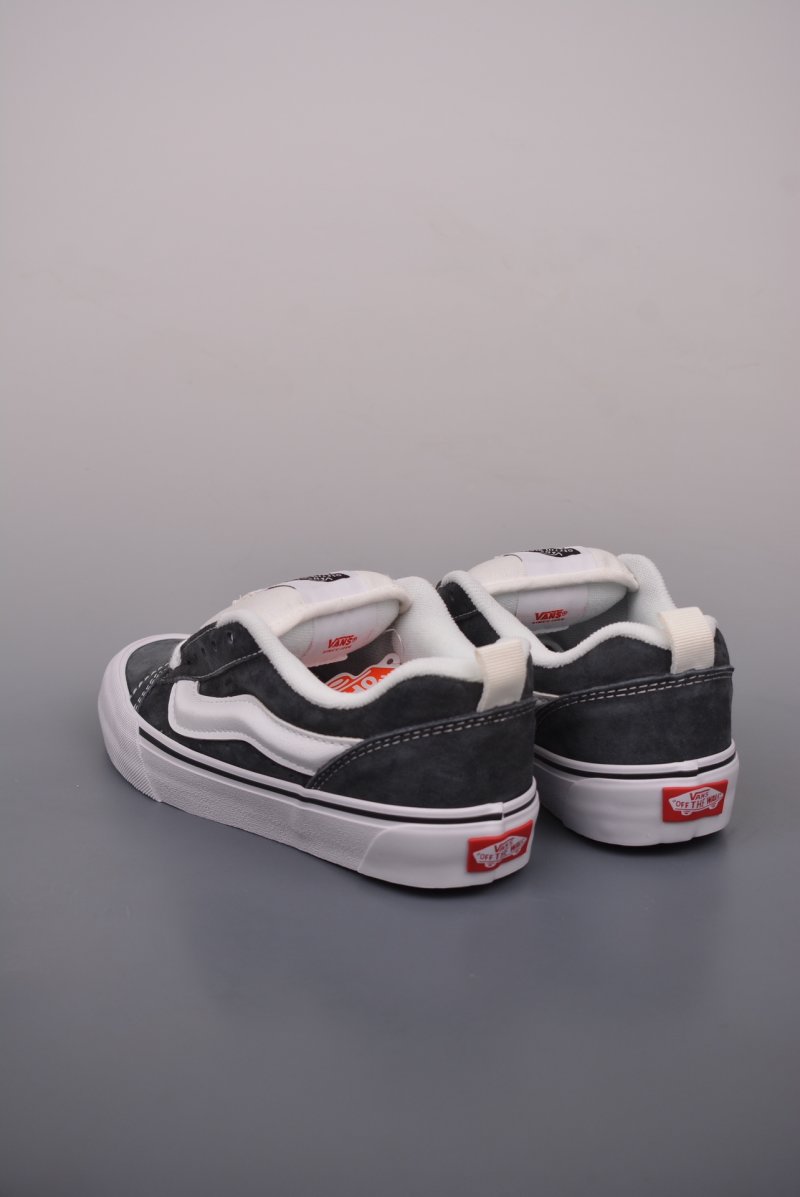 Vans Knu Skool 'Black' view