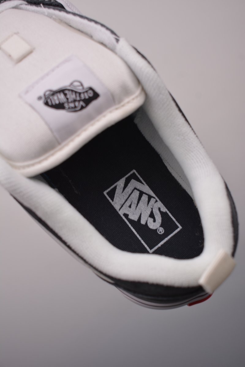 Vans Knu Skool 'Black' view