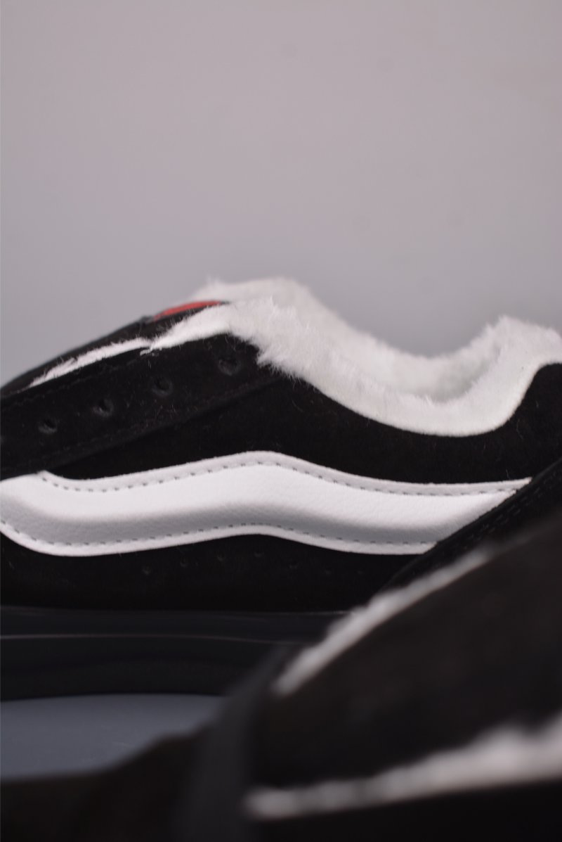 Vans Knu Skool 'Black' view