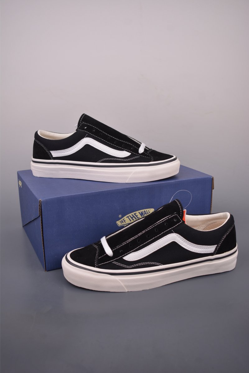 Vans Premium Old Skool 'Black / White' view