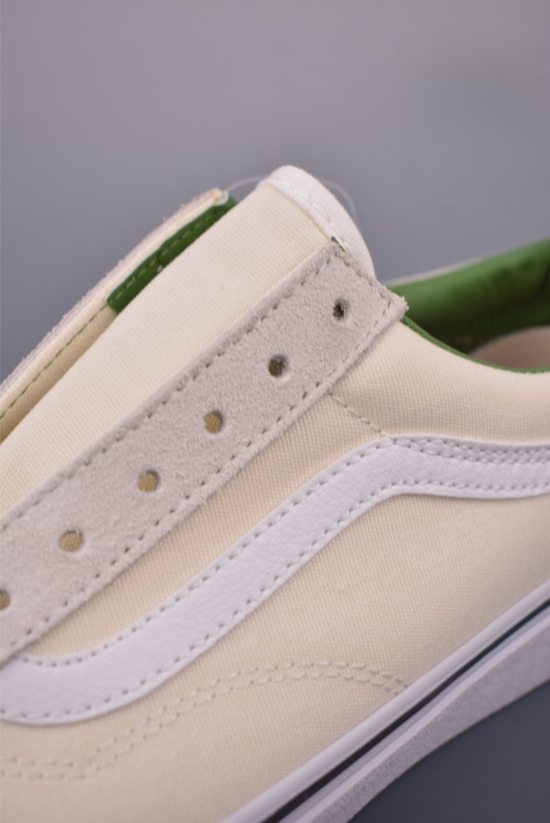 Vans Old Skool 'White / Green' view