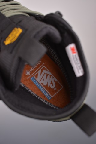 Vans Sk8-Hi x Gore-Tex Mte view 9