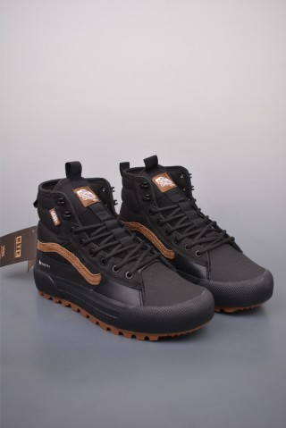 Vans Sk8-Hi x Gore-Tex Mte view 10
