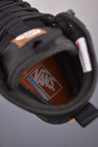 Vans Sk8-Hi x Gore-Tex Mte view 18