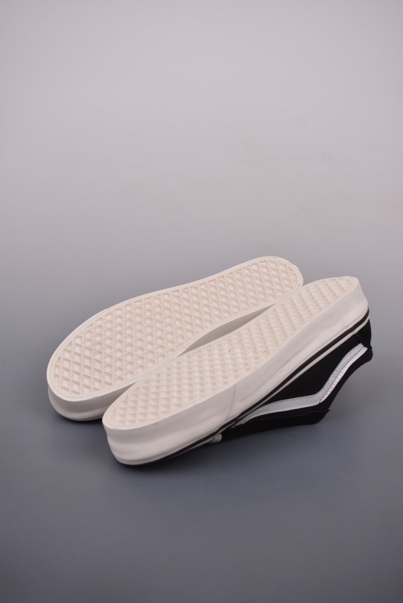 Vans Style 36 view