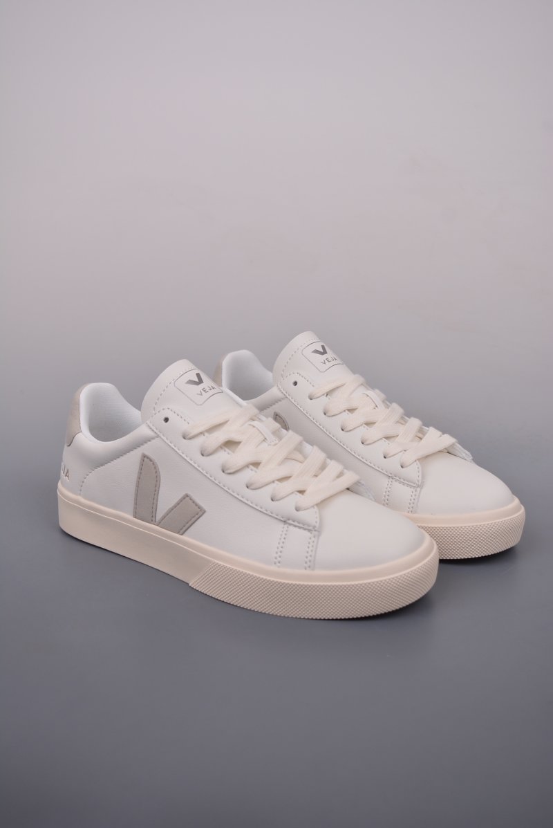 Veja Campo Chrome Free Low 'White / Red / Silver'