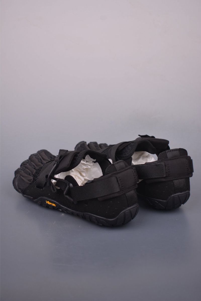 Vibram Suicoke Low-Cut view