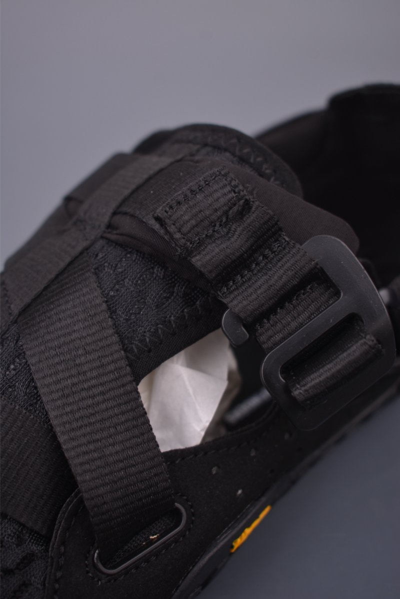 Vibram Suicoke Low-Cut view