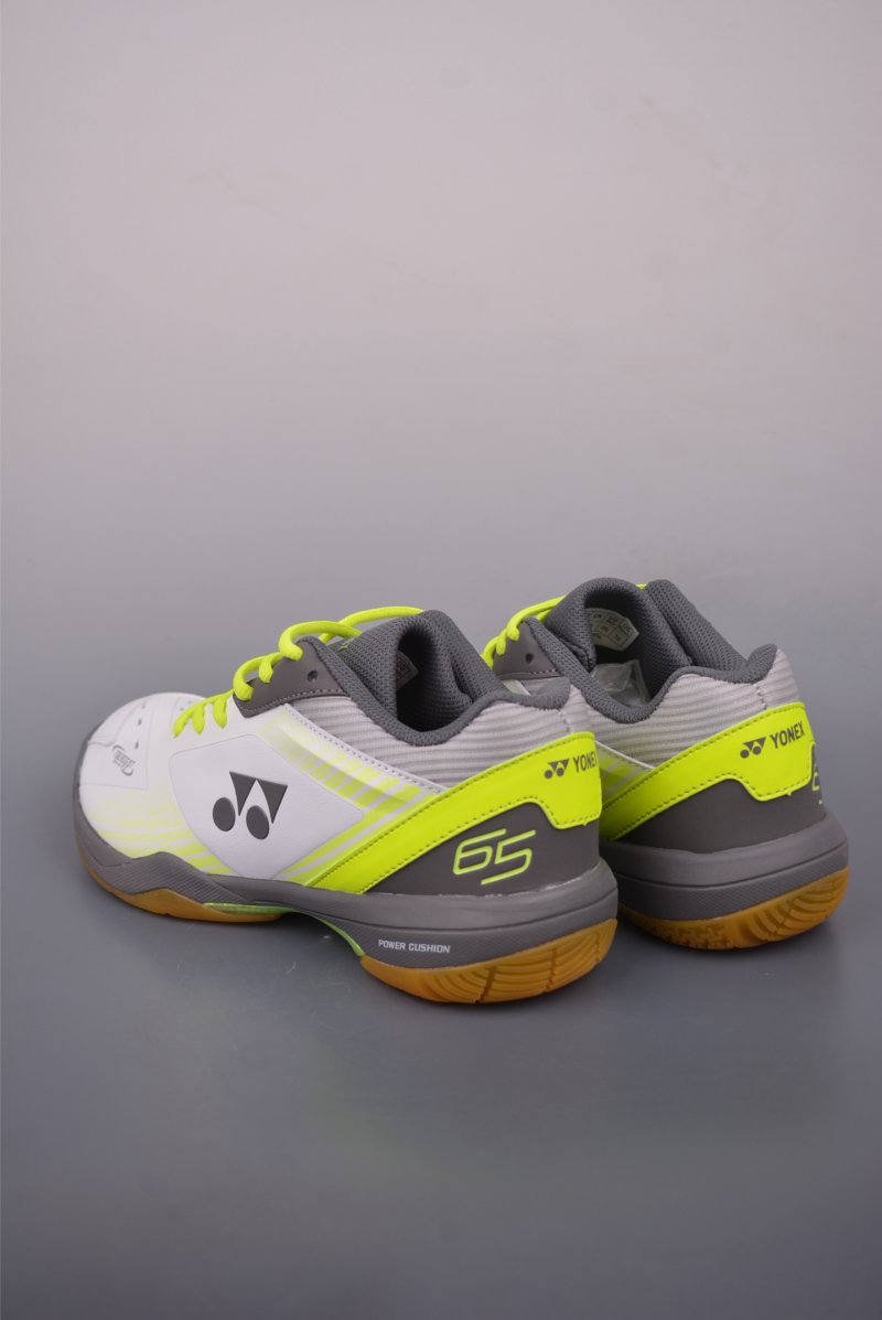Yonex Power Cushion Shb65z view