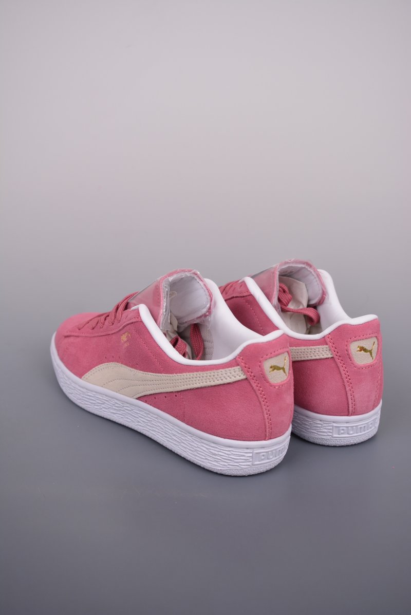 Noah x Puma Clyde 'Gold' view