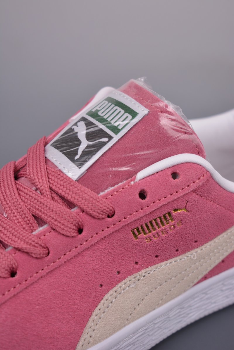 Noah x Puma Clyde 'Gold' view