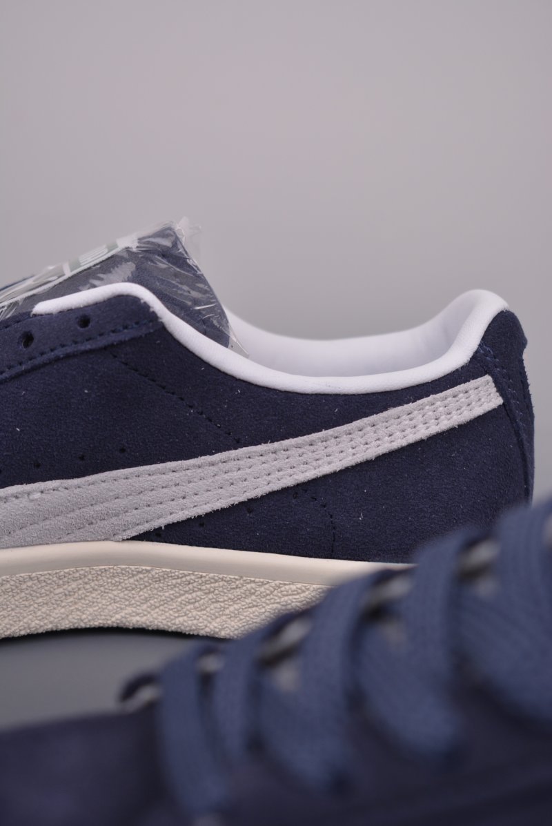 Noah x Puma Clyde 'Gold' view