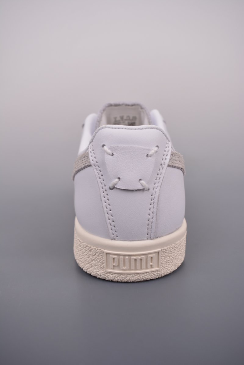 Noah x Puma Clyde 'Gold' view