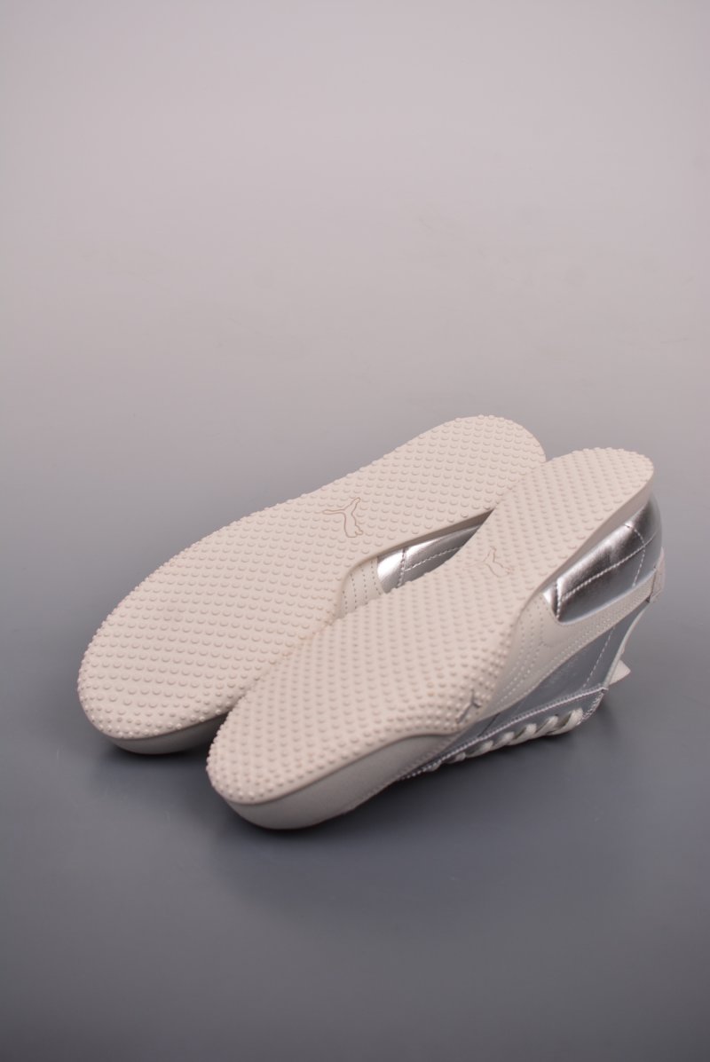 Puma Bellta UT Leather view