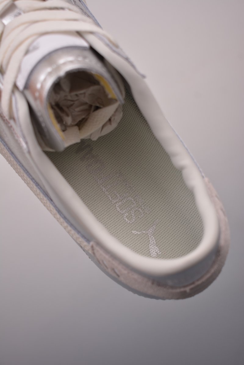 Puma Bellta UT Leather view