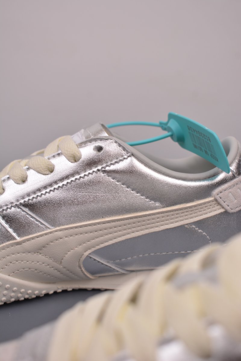 Puma Bellta UT Leather view