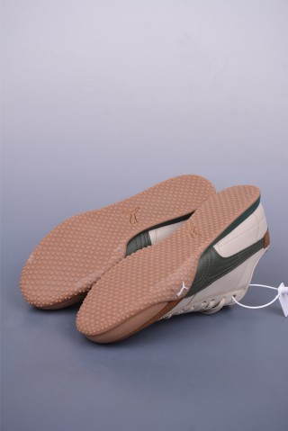 Puma Bellta UT Leather view 12