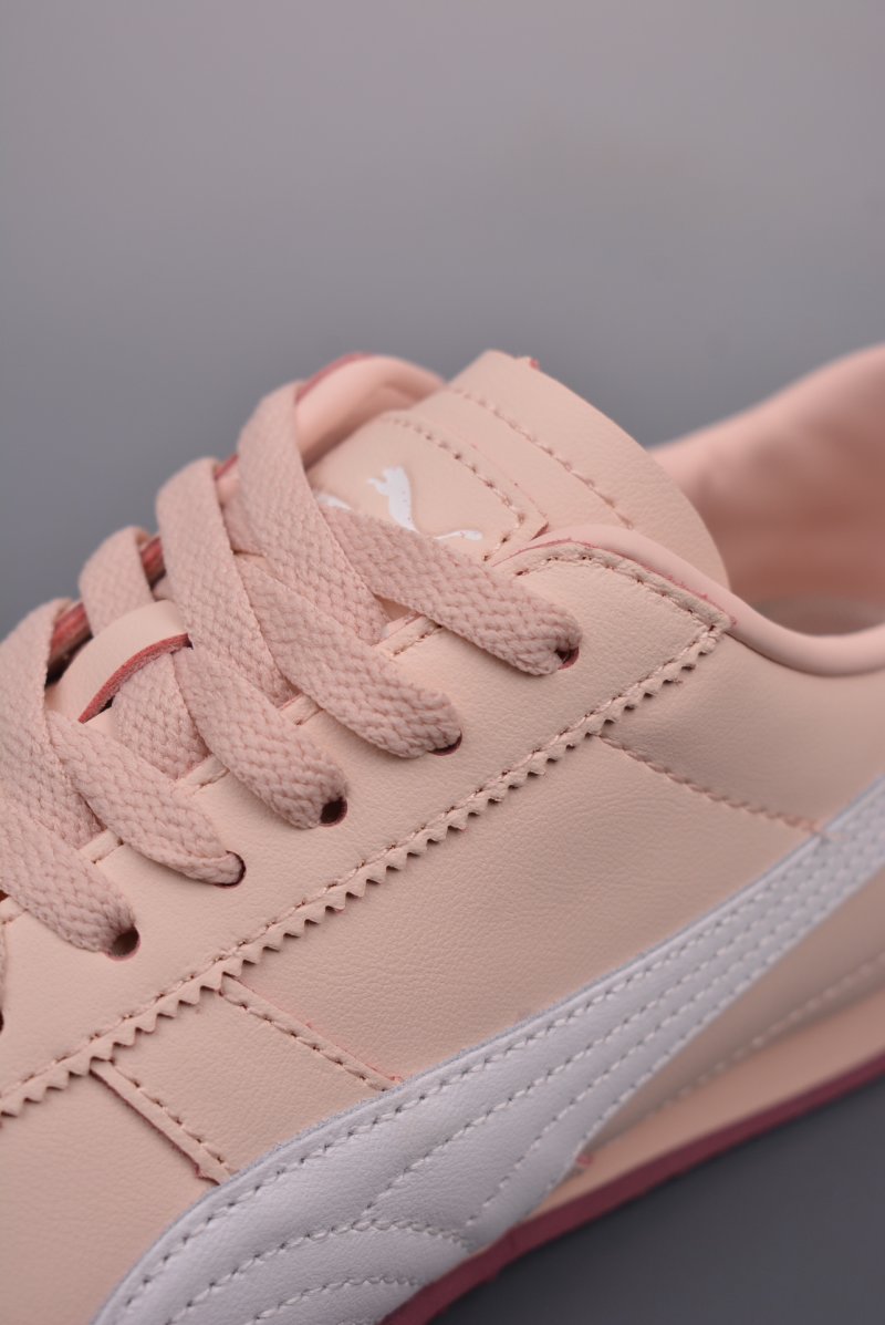Puma Bellta UT Leather view