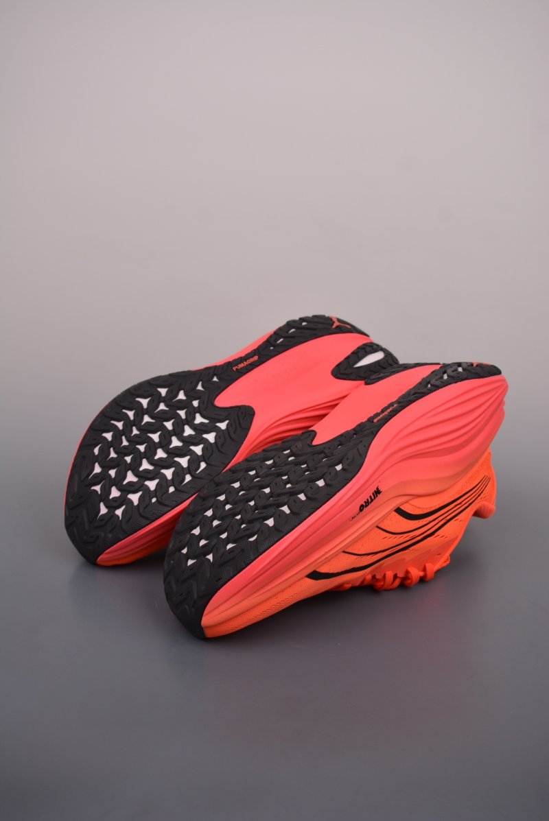 Puma Race To Beat The Elite view