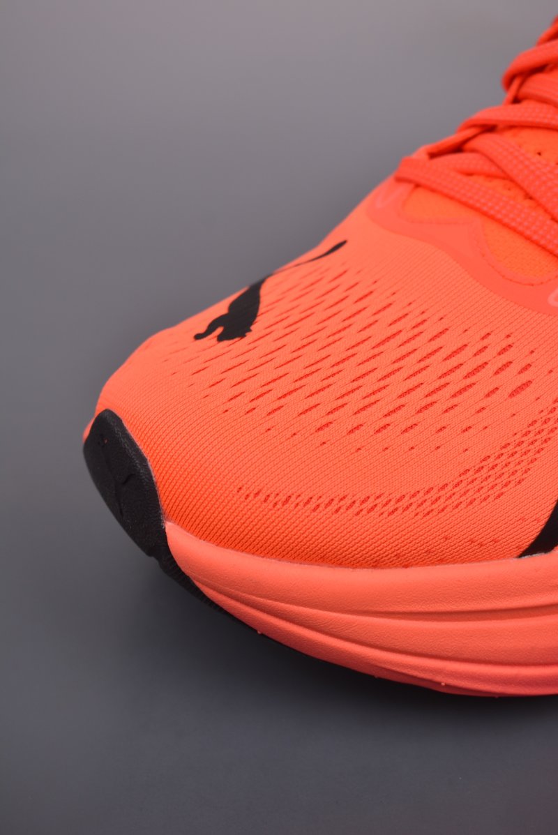 Puma Race To Beat The Elite view