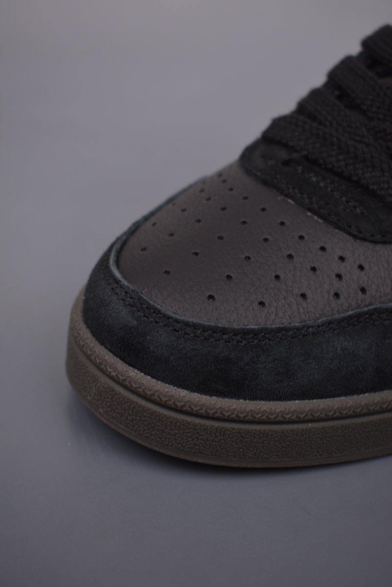 Puma Suede BZ EMB view