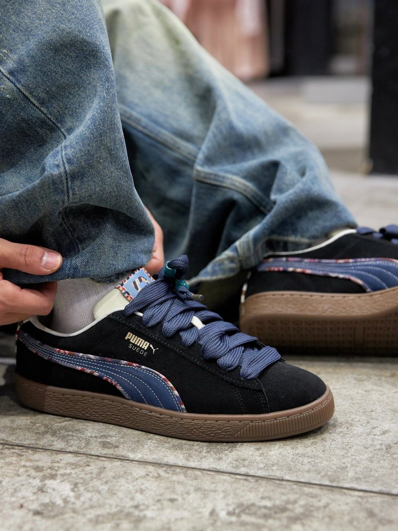Puma Suede BZ EMB view