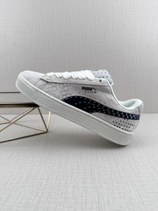 Puma Sneakers view 1