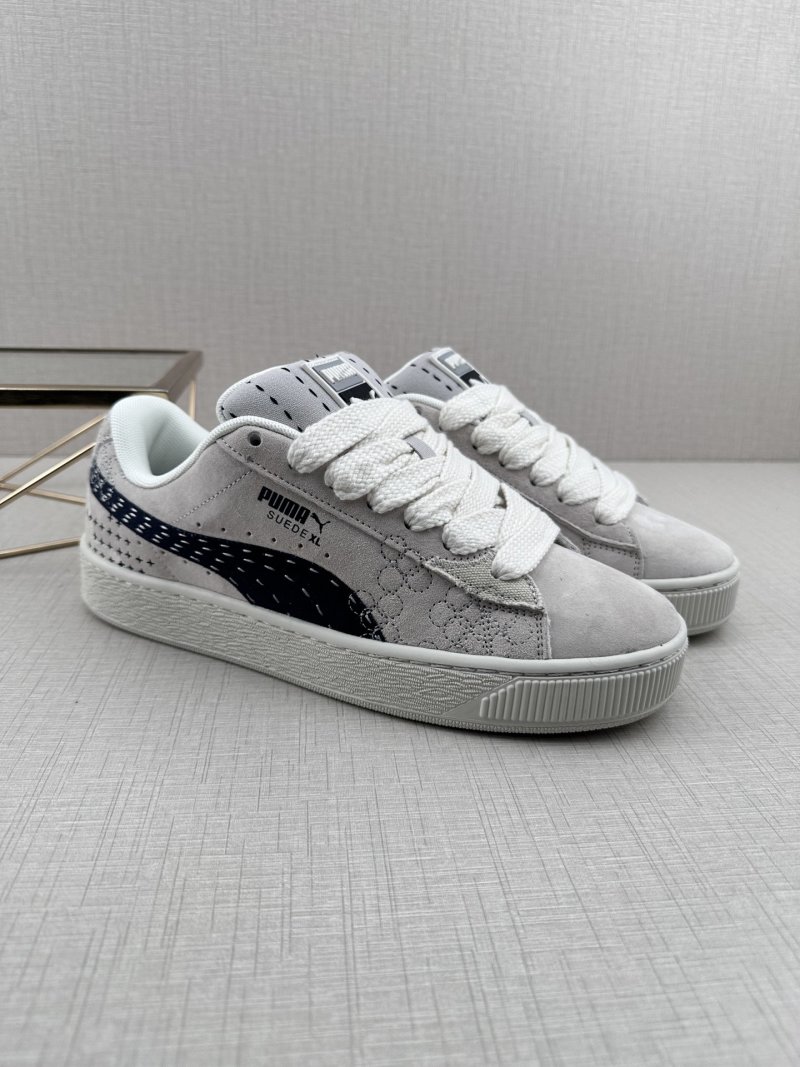 Puma Sneakers view