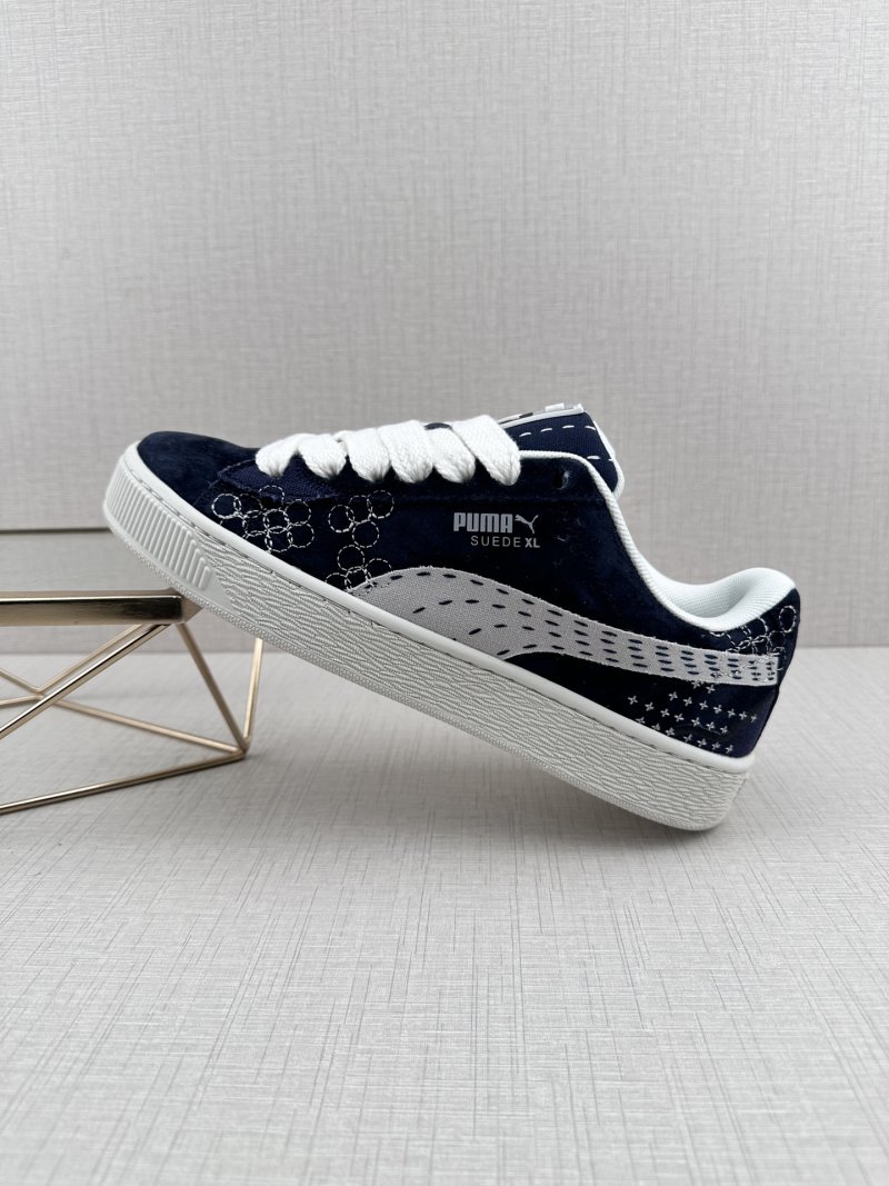 Puma Sneakers view