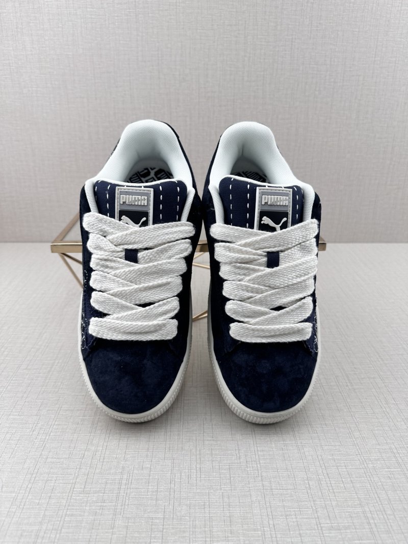 Puma Sneakers view