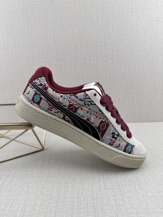 Puma Sneakers view 2