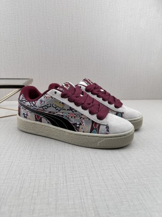 Puma Sneakers view 3