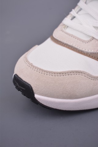 Reebok ERS World view 24