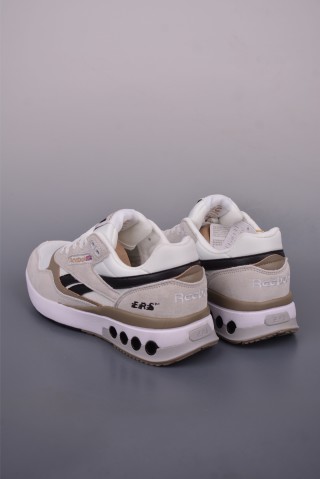 Reebok ERS World view 2