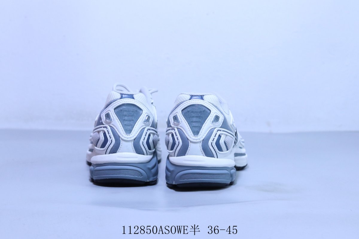 Reebok Premier Road Ultra view