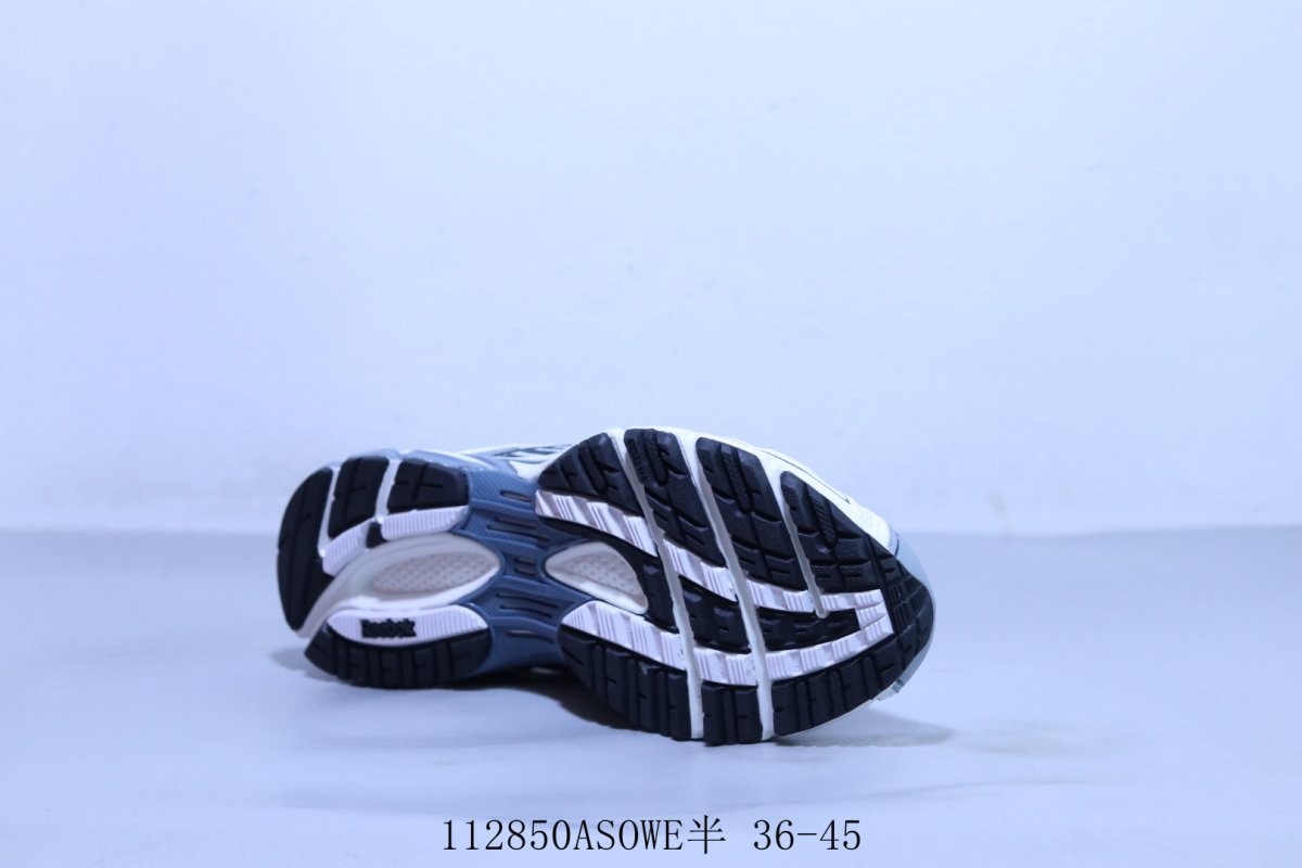 Reebok Premier Road Ultra view