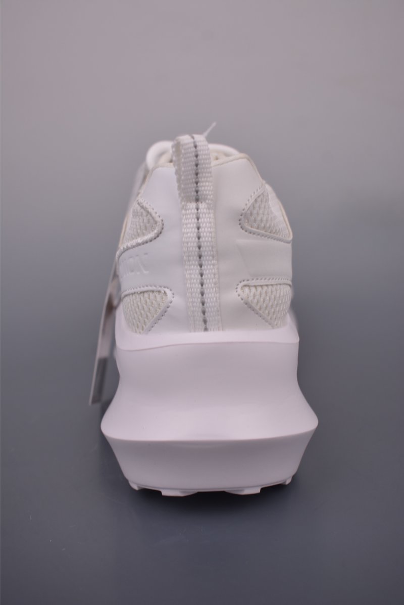 Salomon XT-6 'CDG' view