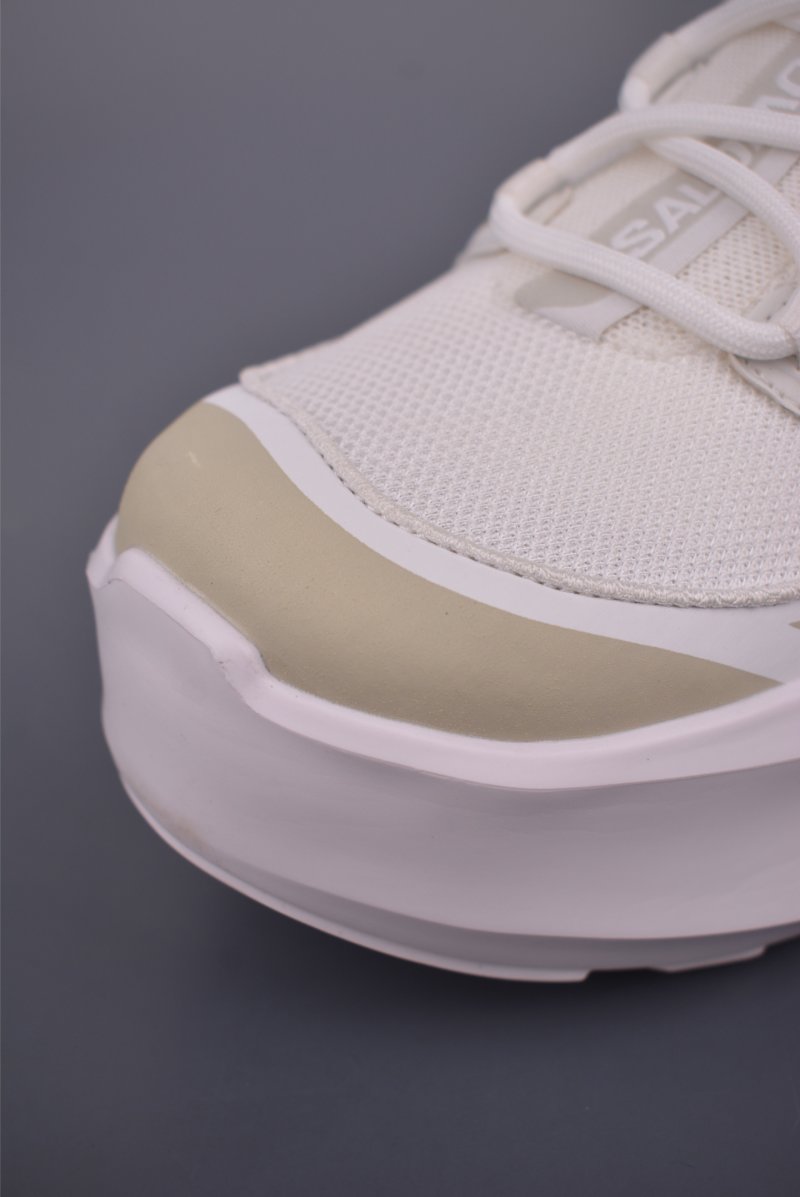 Salomon XT-6 'CDG' view