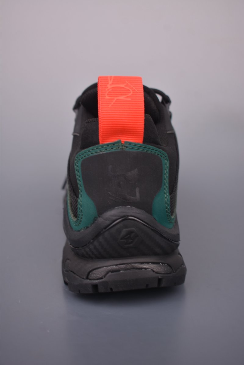 Salomon Quest Low 2 'GR10K' view