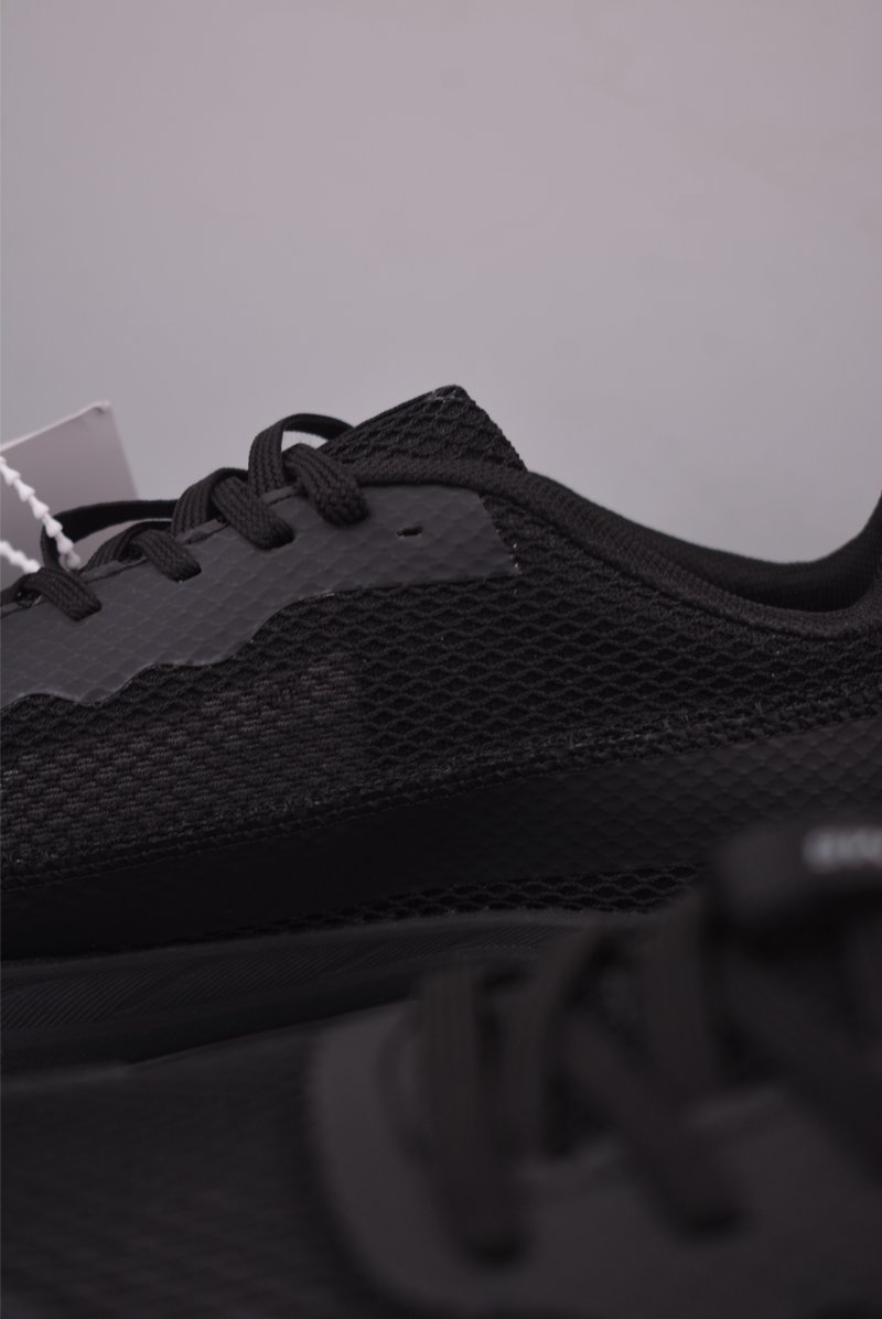 Salomon Miro Soft NS NY Salon CAIM FM view