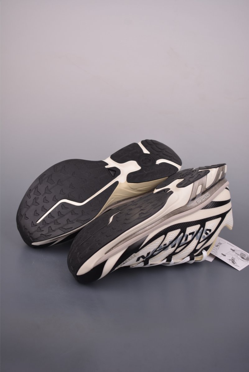 Salomon Spectur 2 'MM6 Margiela' view